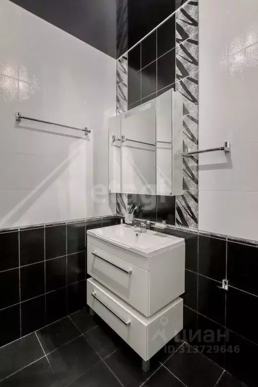 Дом в Удмуртия, Завьяловский район, с. Первомайский ул. Цветочная, 2 ... - Фото 1