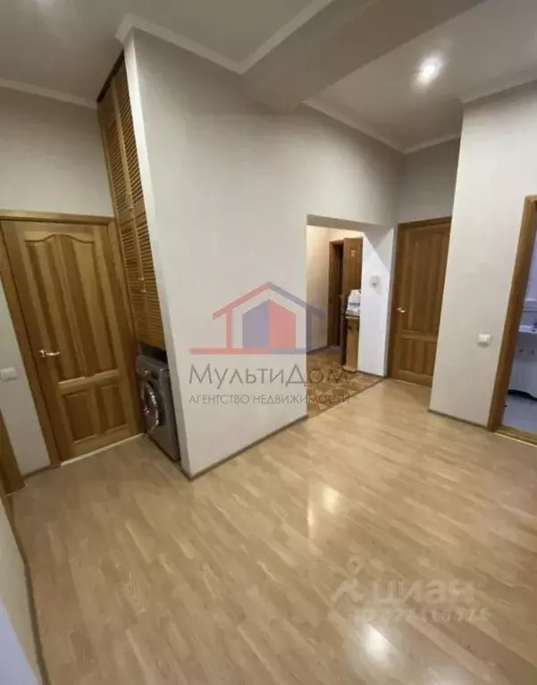 3-к кв. Белгородская область, Старый Оскол Дубрава мкр, 2 кв-л, 2А ... - Фото 2