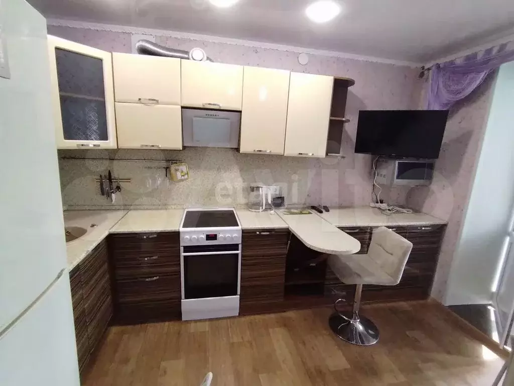 1-к. квартира, 38 м, 2/5 эт. - Фото 0