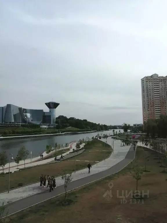 Помещение свободного назначения в Московская область, Красногорск бул. ... - Фото 1