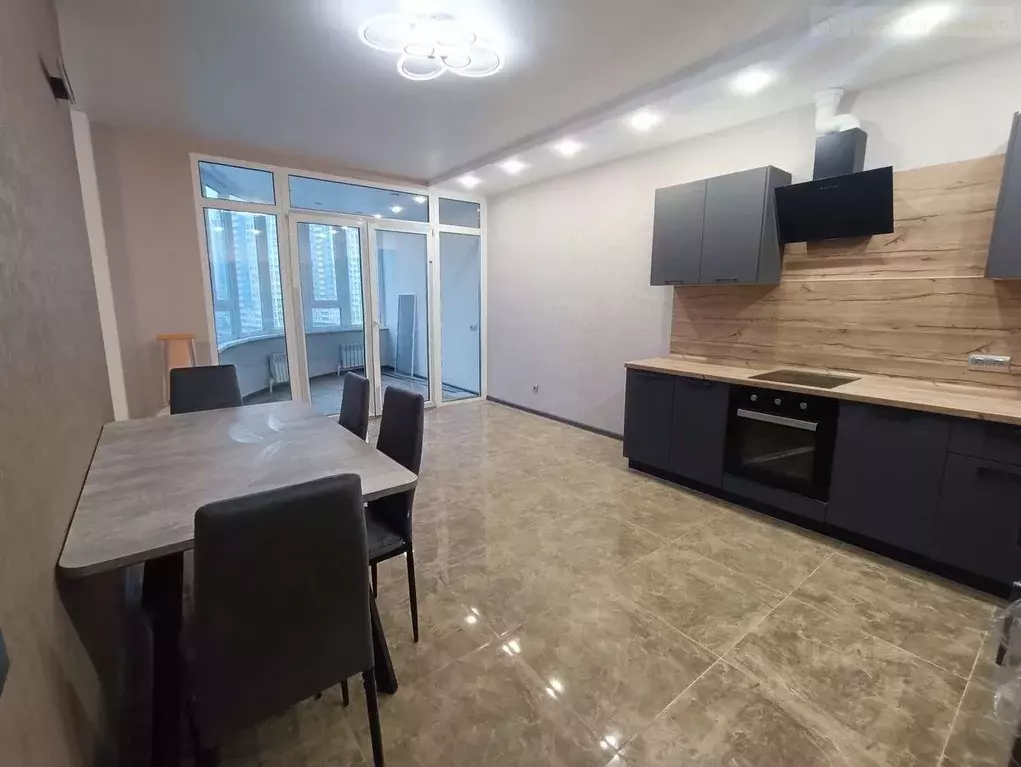 2-к кв. Самарская область, Самара ул. Карла Либкнехта, 8 (100.0 м) - Фото 1