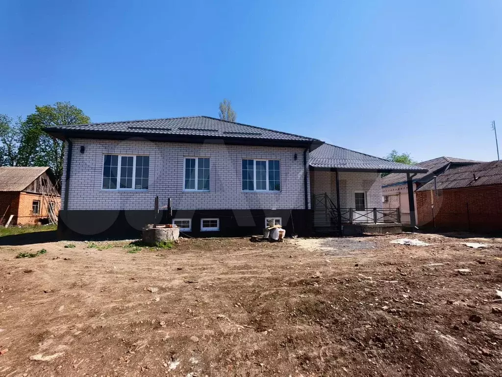 Дом 280 м на участке 6 сот. - Фото 1