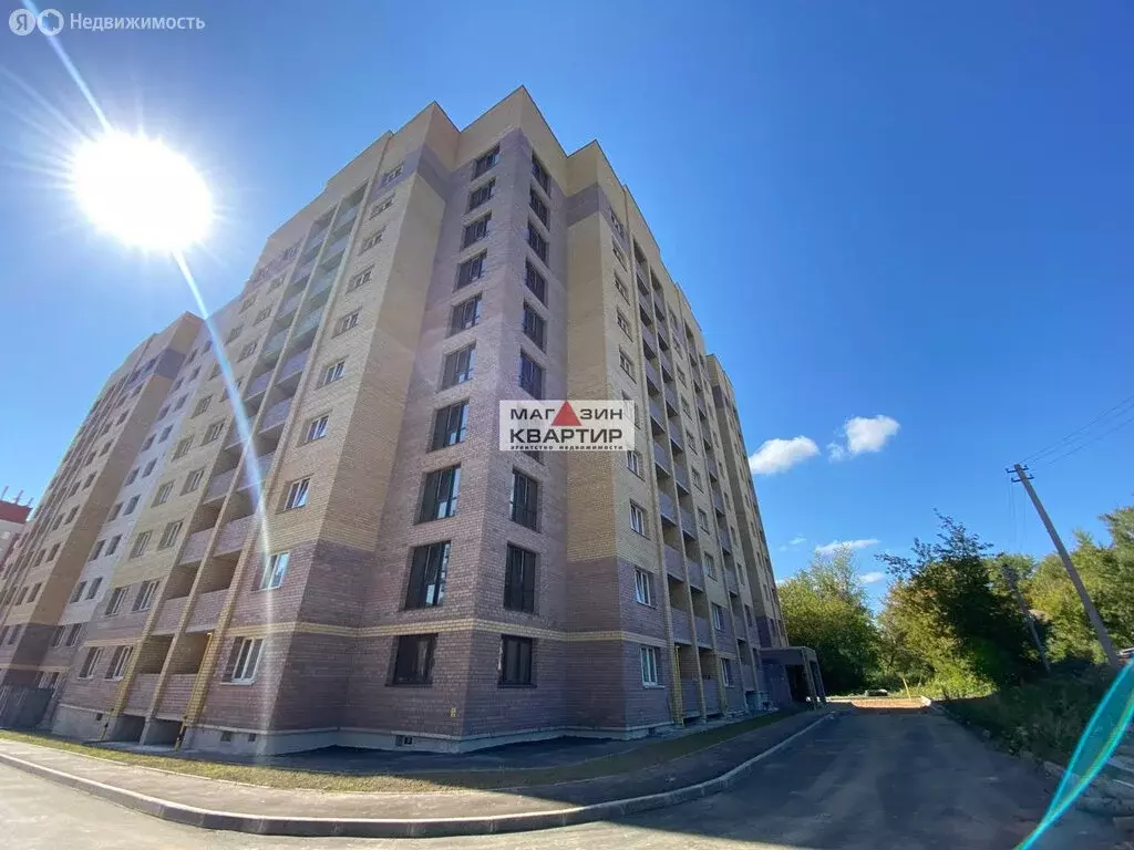 2-комнатная квартира: Смоленск, 2-я Киевская улица, 16 (64.5 м) - Фото 1