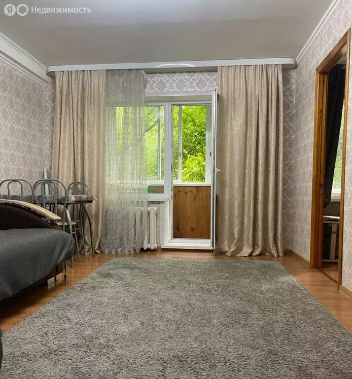3-комнатная квартира: Екатеринбург, Надеждинская улица, 19 (58.5 м) - Фото 0