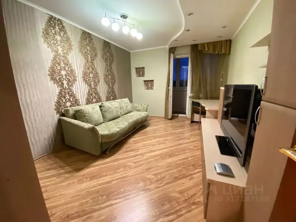 2-к кв. Калининградская область, Калининград Зеленая ул., 87 (79.0 м) - Фото 0