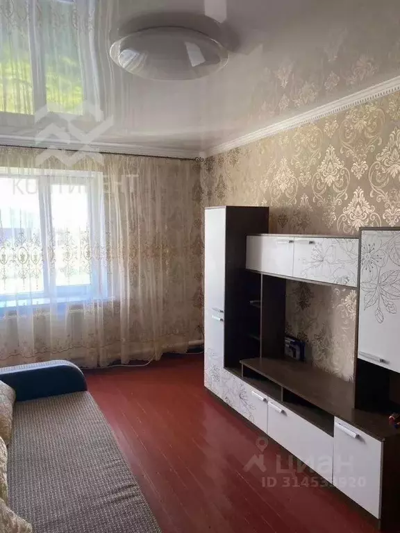Дом в Крым, Раздольненский район, Березовское с/пос, с. Березовка ул. ... - Фото 1