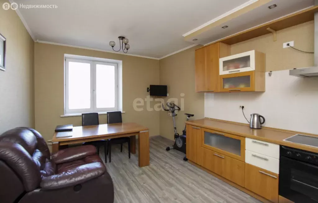 3-комнатная квартира: Челябинск, Каслинская улица, 101А (127 м) - Фото 1