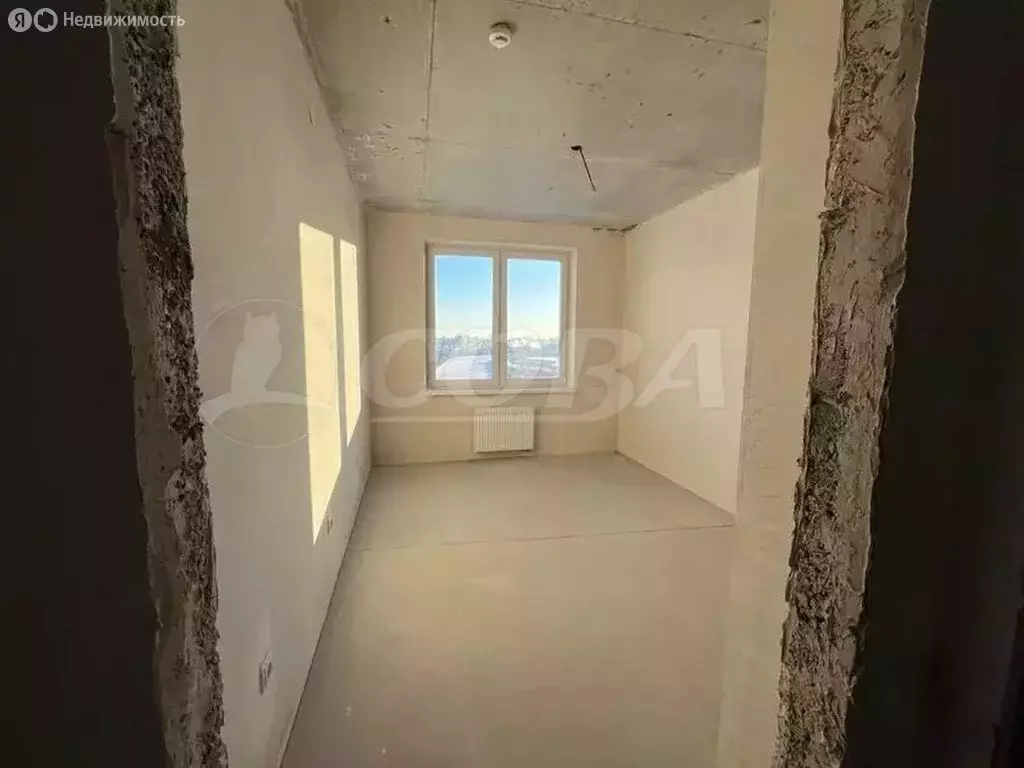 3-комнатная квартира: Тюмень, Краснооктябрьская улица, 8 (82 м) - Фото 1