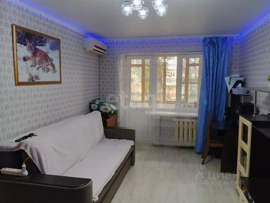 1-к кв. Астраханская область, Астрахань просп. Бумажников, 8А (29.3 м) - Фото 0