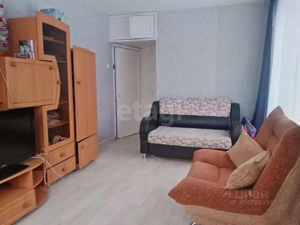 2-к кв. Псковская область, Остров ул. ДОС, 14 (41.1 м) - Фото 2