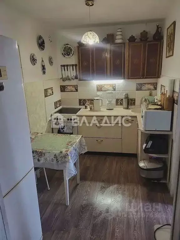 2-к кв. Бурятия, Улан-Удэ ул. Жуковского, 7 (37.2 м) - Фото 2