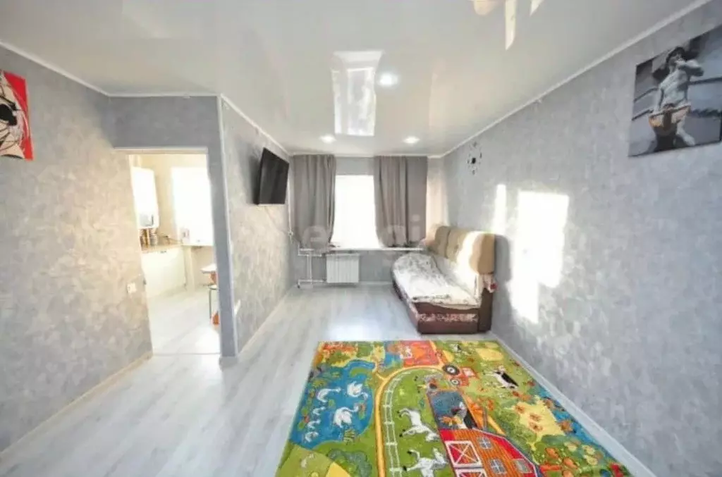 3-к кв. Башкортостан, Салават Первомайская ул., 45 (60.0 м) - Фото 1