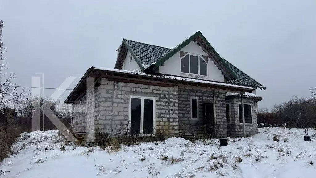 Дом в Калининградская область, Ладушкин Комсомольский пер. (250 м) - Фото 2