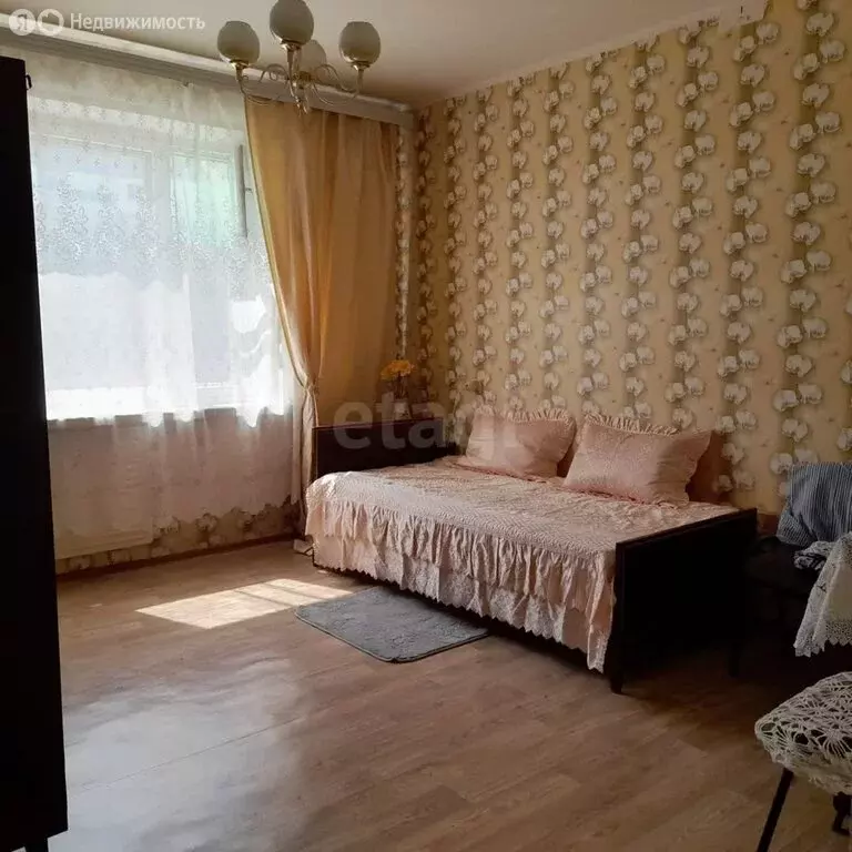 2-комнатная квартира: Энгельс, Ленинградская улица, 5 (52.7 м) - Фото 0
