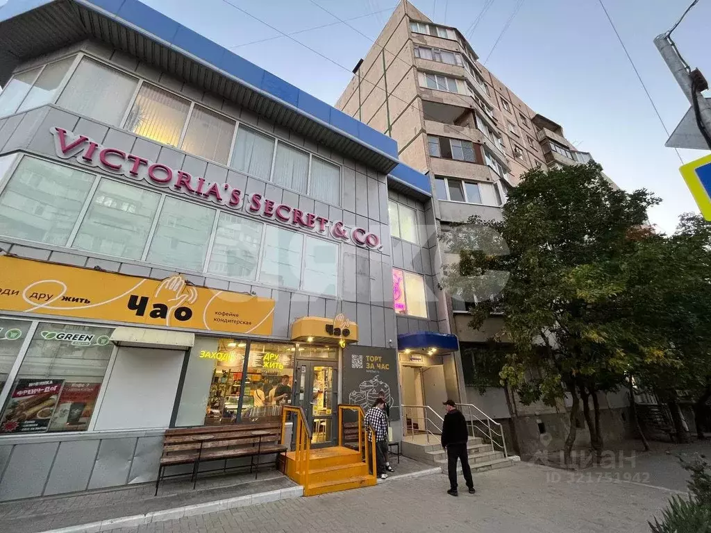 3-к кв. Крым, Симферополь ул. Лермонтова, 14 (59.8 м) - Фото 0