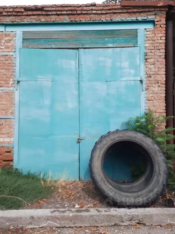 Гараж в Ставропольский край, Курская ст-ца ул. Ленина, 22 (26 м) - Фото 1