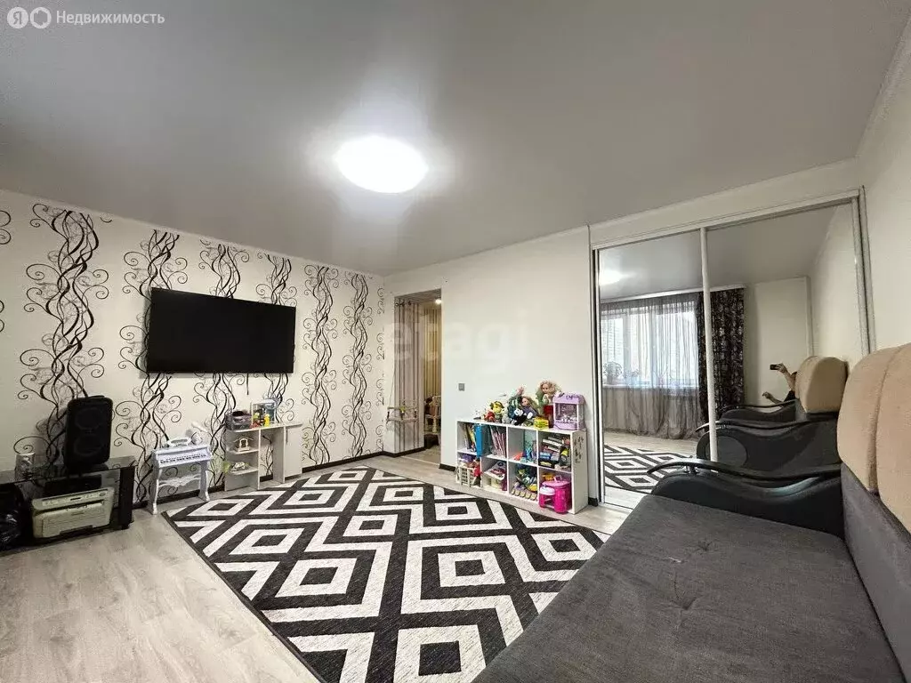 2-комнатная квартира: Стерлитамак, улица Цементников, 4А (59.7 м) - Фото 1
