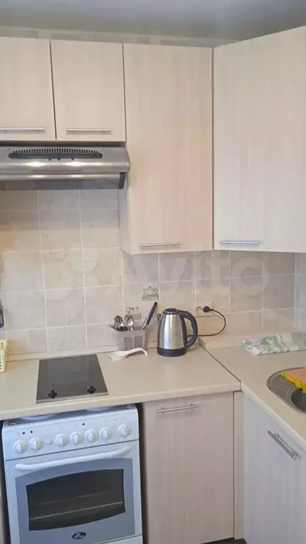 2-к. квартира, 40 м, 9/9 эт. - Фото 0