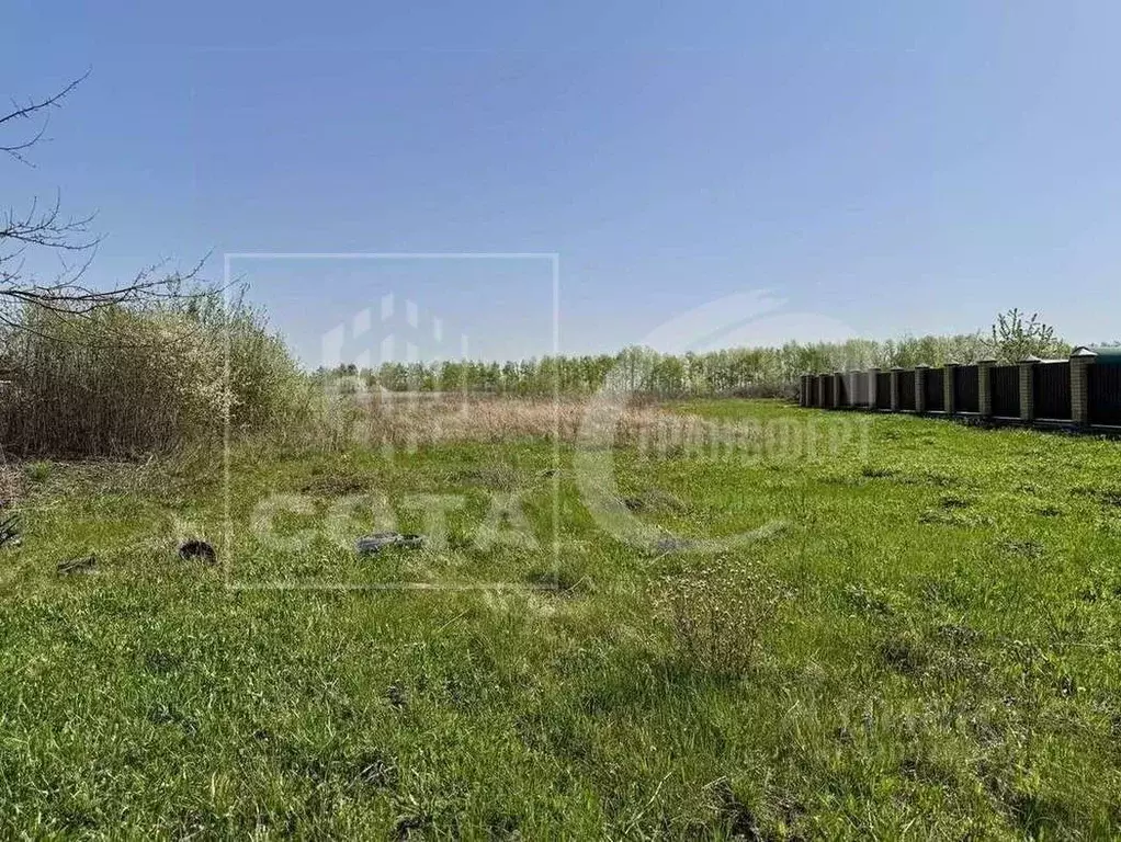 Дом в Воронежская область, Семилукский район, Губаревское с/пос, с. ... - Фото 1
