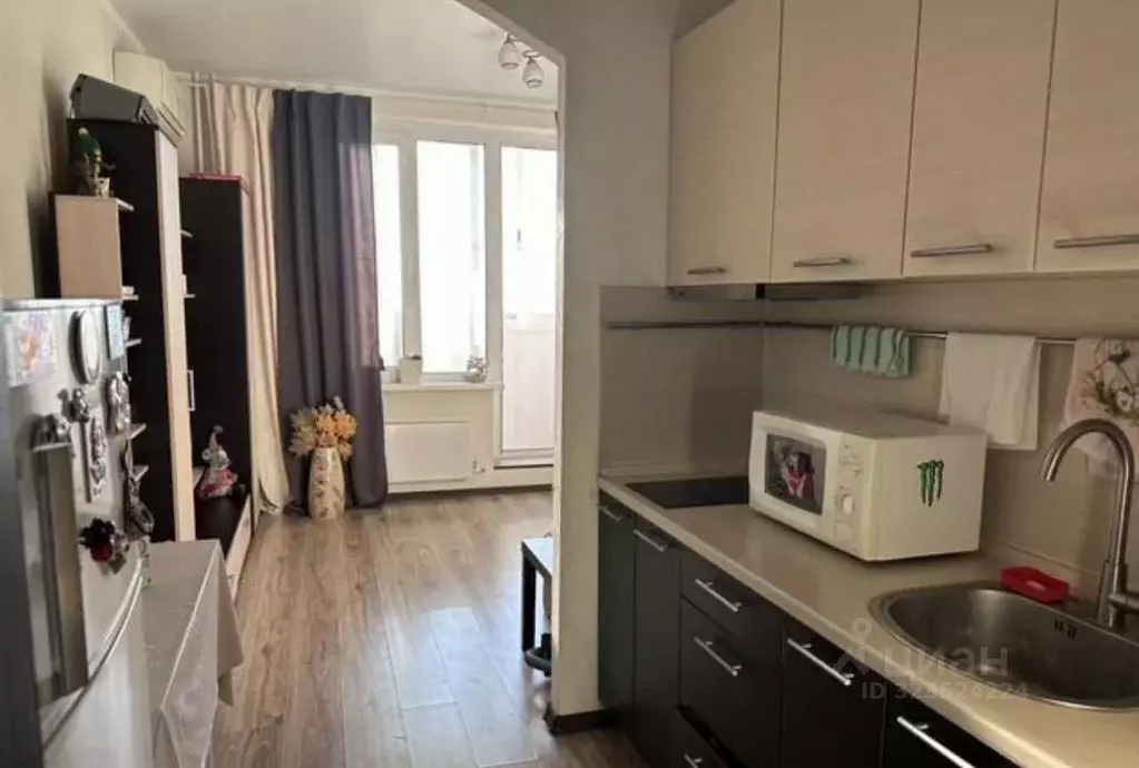 Студия Ростовская область, Ростов-на-Дону просп. Солженицына (28.0 м) - Фото 1