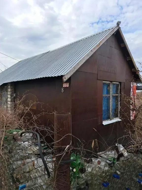 Дом в Самарская область, Ставропольский район, Нижнее Санчелеево ... - Фото 1