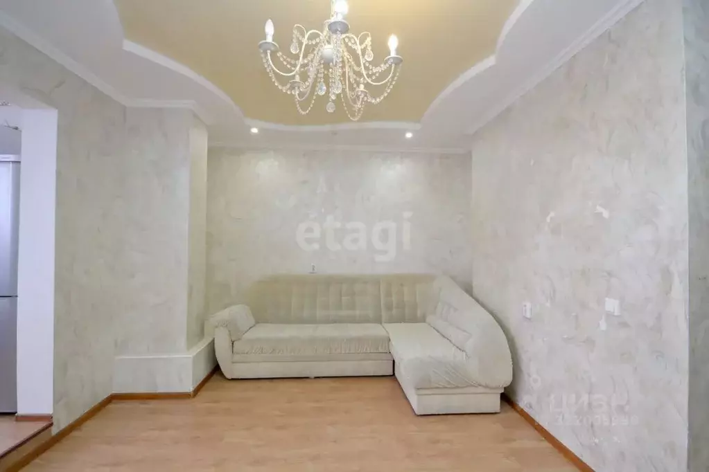 2-к кв. Саха (Якутия), Якутск ул. Короленко, 25 (51.0 м) - Фото 1