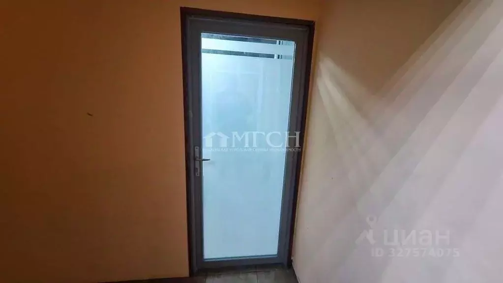 Помещение свободного назначения в Москва Перовское ш., 16/2 (11 м) - Фото 1