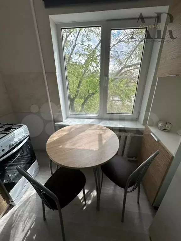 2-к. квартира, 42,5 м, 5/9 эт. - Фото 0