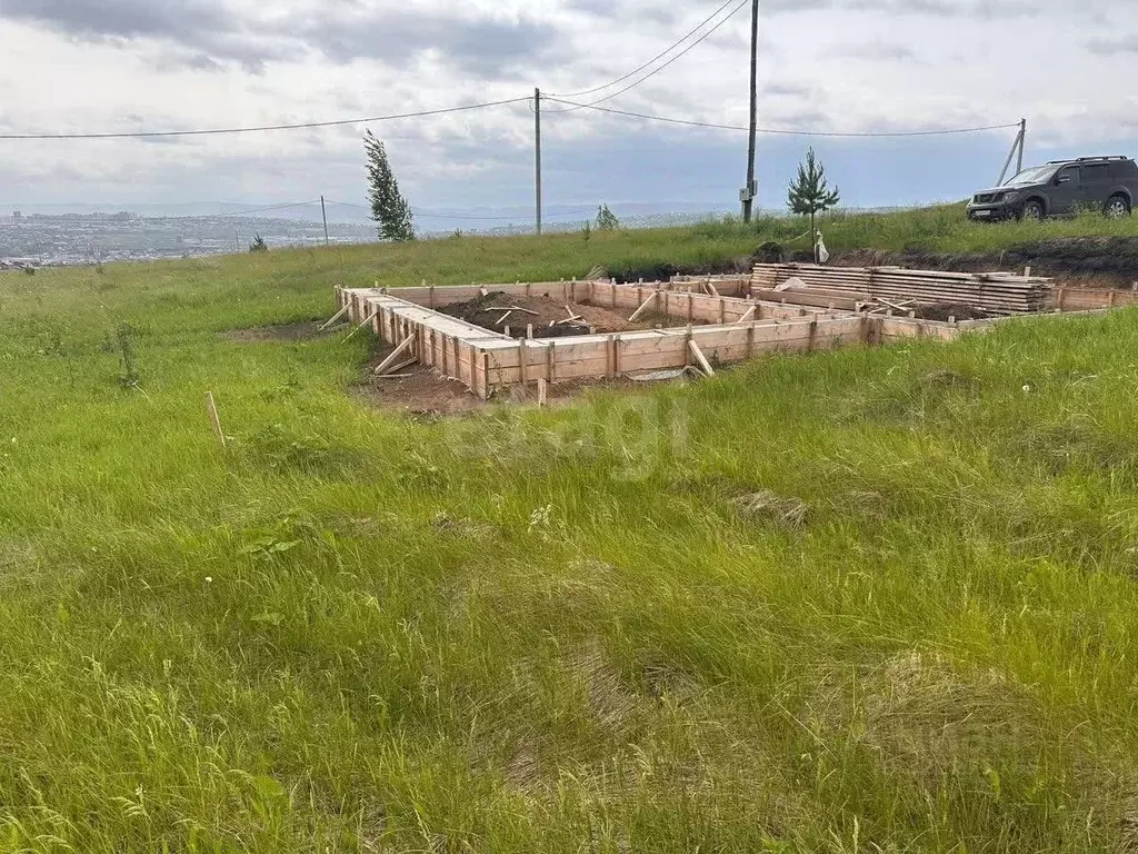 Участок в Красноярский край, Красноярск городской округ, пос. Солонцы ... - Фото 1