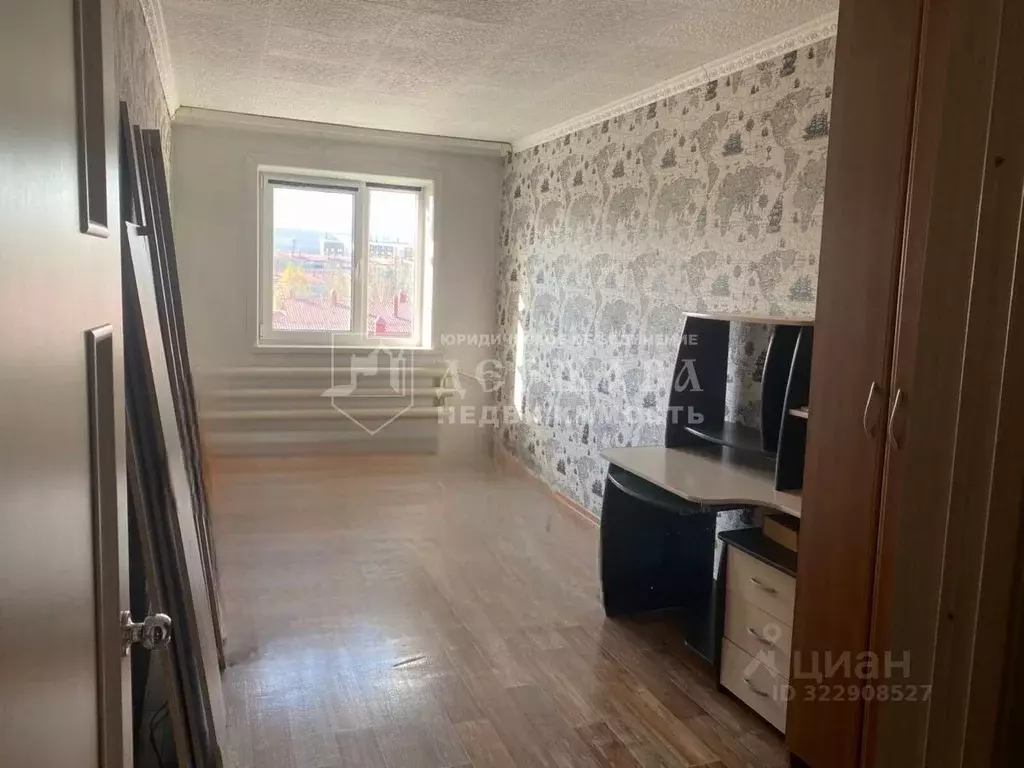 2-к кв. Кемеровская область, Междуреченск Брянская ул., 24 (43.4 м) - Фото 1