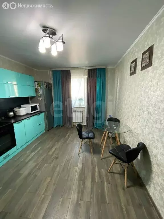 3-комнатная квартира: Оренбург, проспект Победы, 155/6 (78.01 м) - Фото 0