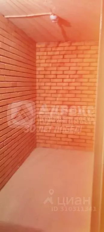 Склад в Тюменская область, Тюмень ул. Фармана Салманова, 22 (5 м) - Фото 2