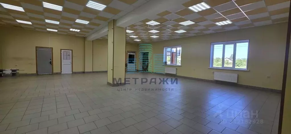 Торговая площадь в Калужская область, пос. Бабынино ул. Кооперативная, ... - Фото 1