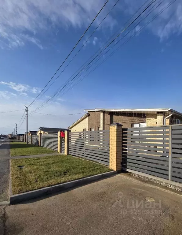 Дом в Астраханская область, Приволжский район, Биография кп ул. 2-я ... - Фото 1