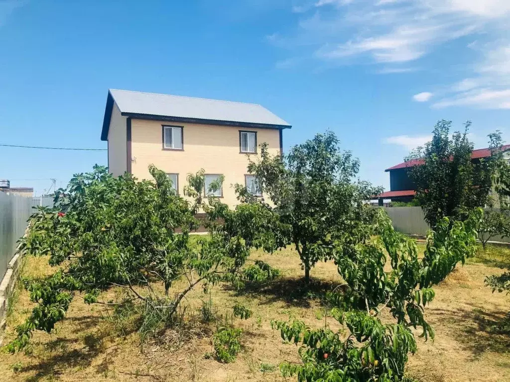 Дом в Краснодарский край, Темрюкский район, Ахтанизовское с/пос, пос. ... - Фото 2