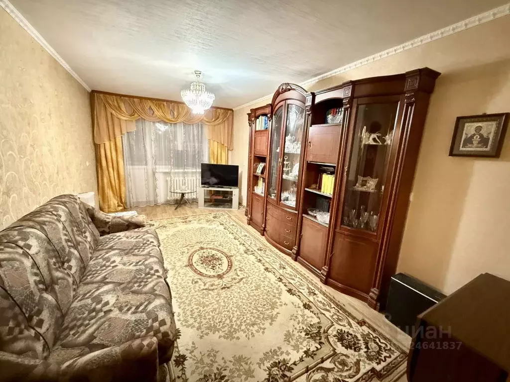 3-к кв. Тульская область, Алексин ул. 50 лет Октября, 23 (60.0 м) - Фото 1