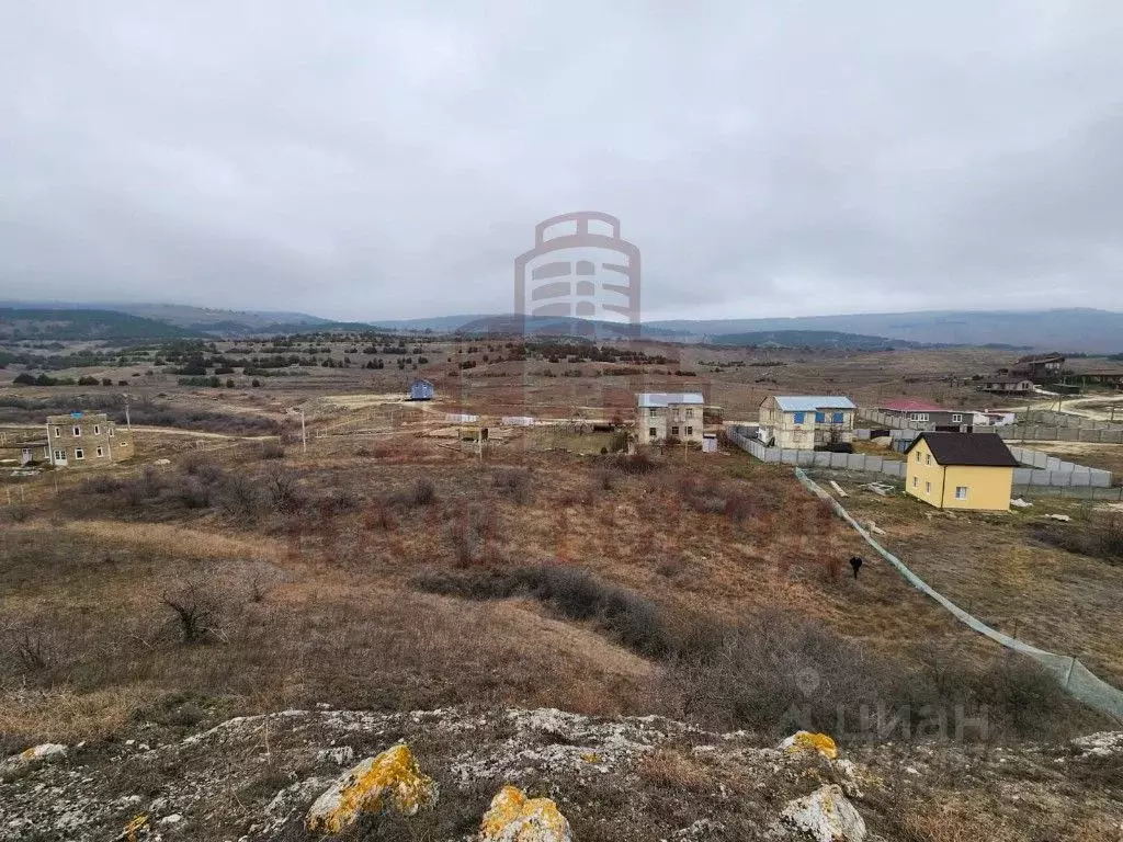 Участок в Крым, Феодосия городской округ, Рассвет-2 СПК (12.0 сот.) - Фото 0