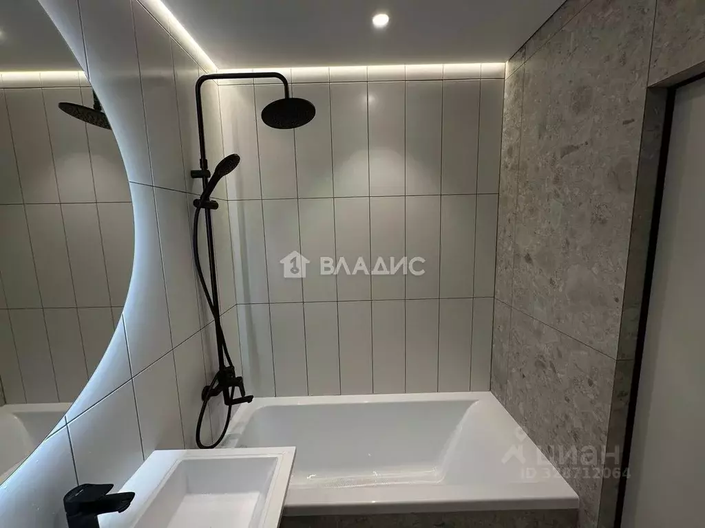 Студия Ленинградская область, Мурино Всеволожский район, ул. ... - Фото 1