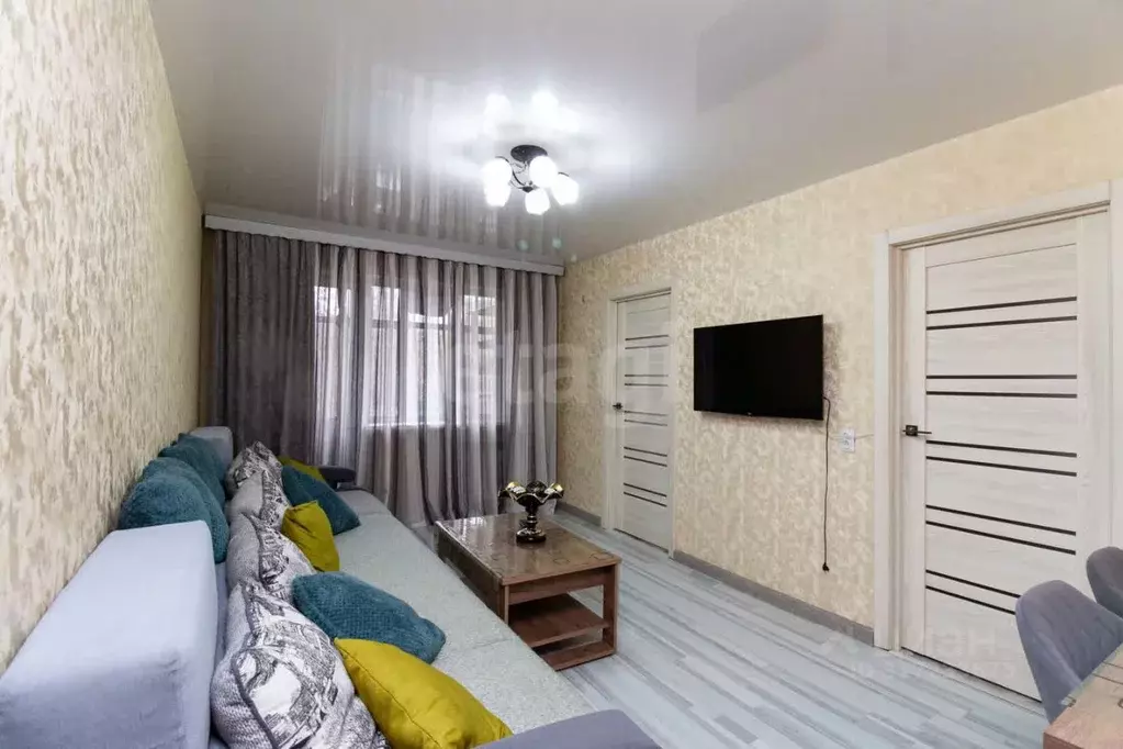 4-к кв. Красноярский край, Красноярск ул. Александра Матросова, 12б ... - Фото 0