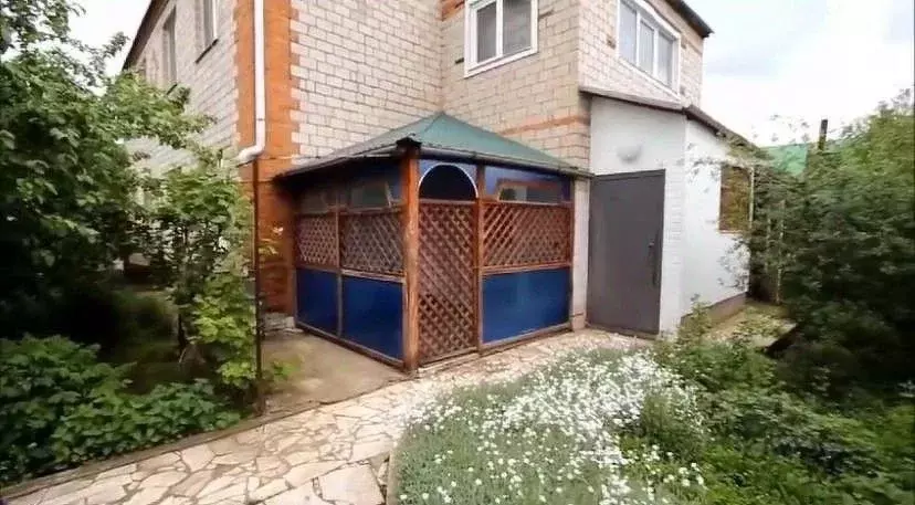 Дом в Башкортостан, Уфимский район, Зубовский сельсовет, с. ... - Фото 2