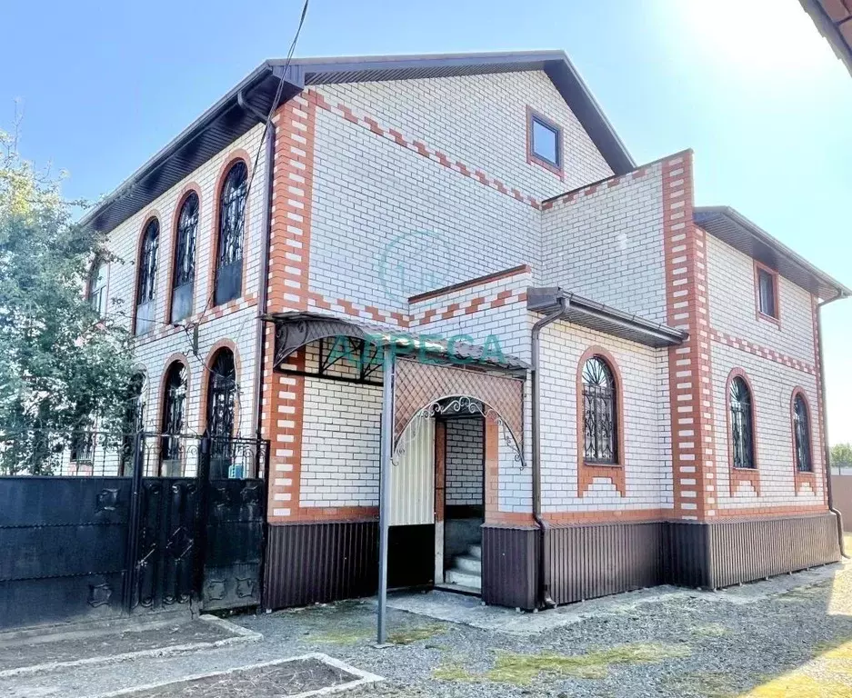 Дом в Белгородская область, Поселок Чернянка городское поселение, ... - Фото 1