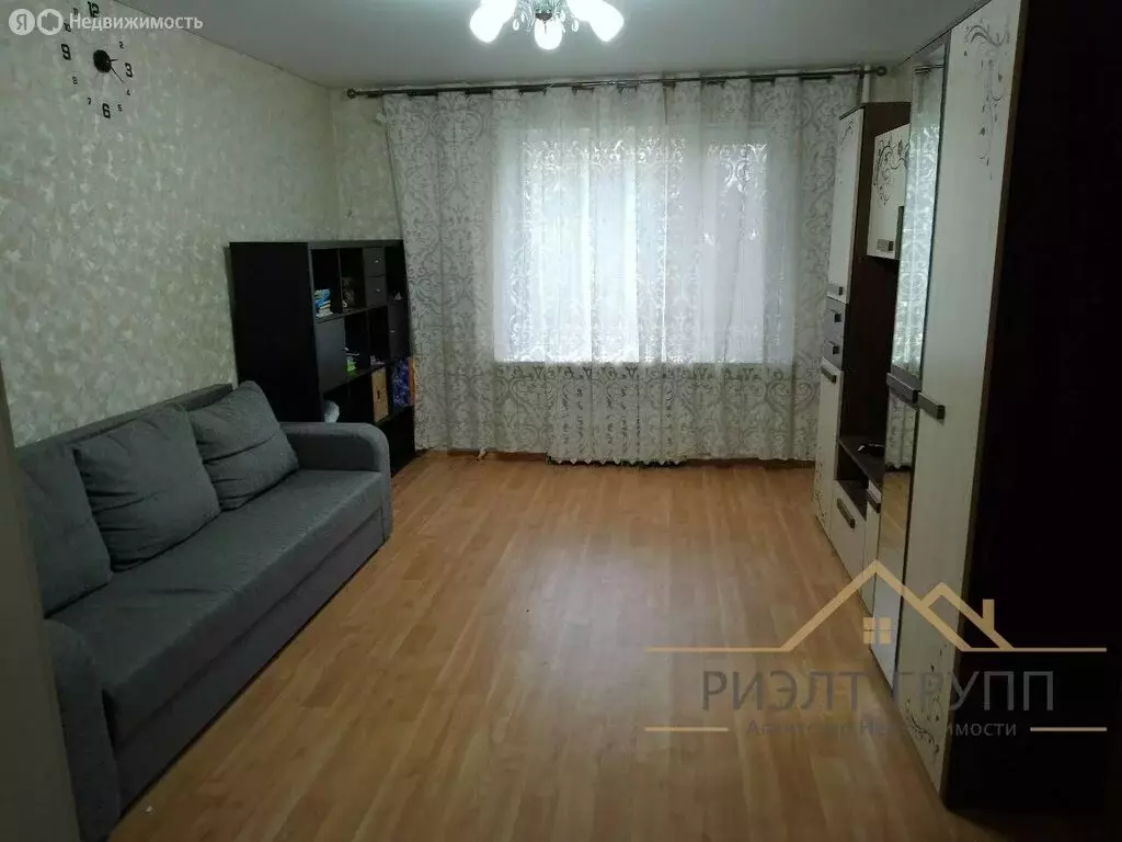3-комнатная квартира: Казань, улица Латышских Стрелков, 29 (55.1 м) - Фото 0
