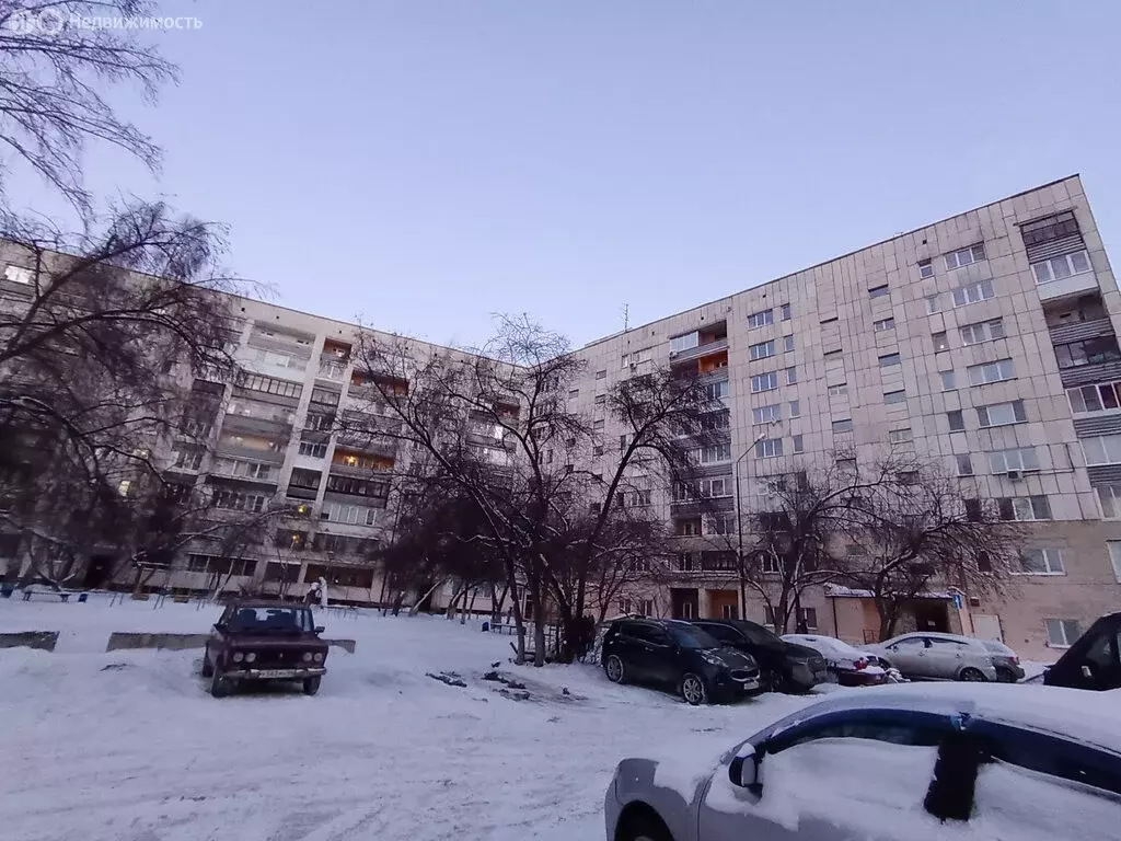 2-комнатная квартира: Екатеринбург, улица Бахчиванджи, 12 (49.7 м) - Фото 1