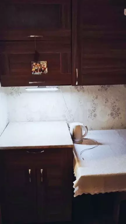 Комната 9,5 м в 1-к., 1/4 эт. - Фото 0