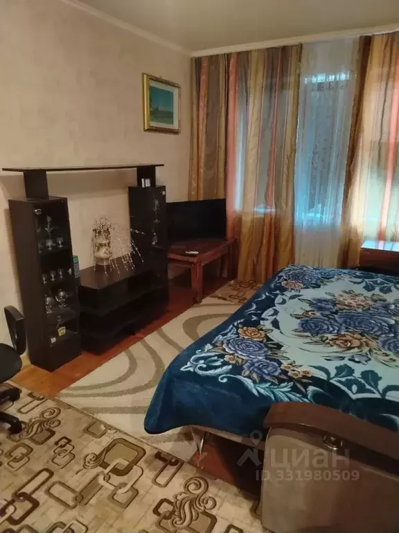 1-к кв. Адыгея, Майкоп Краснооктябрьская ул., 45 (30.0 м) - Фото 1