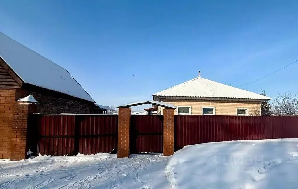 Дом в Алтайский край, Рубцовск Ипподромская ул., 46/39 (70 м) - Фото 1