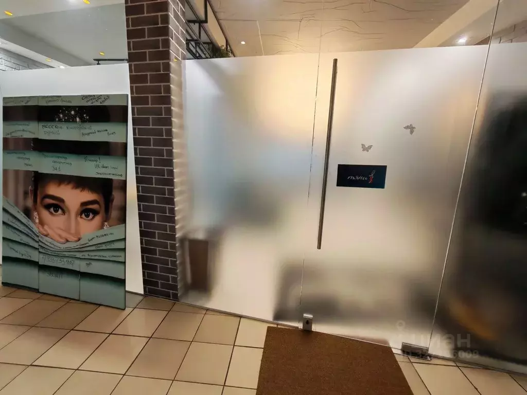 Торговая площадь в Калининградская область, Калининград пл. Маршала ... - Фото 1