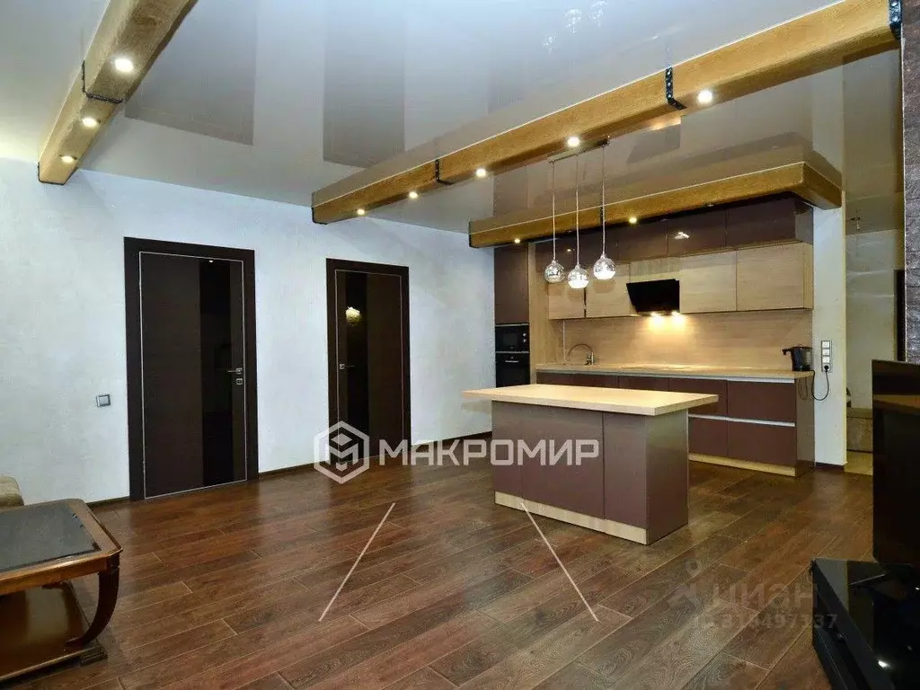 Квартира, 3 комнаты, 100.9 м - Фото 0