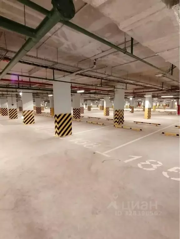 Гараж в Московская область, Ленинский городской округ, пос. Битца ... - Фото 1