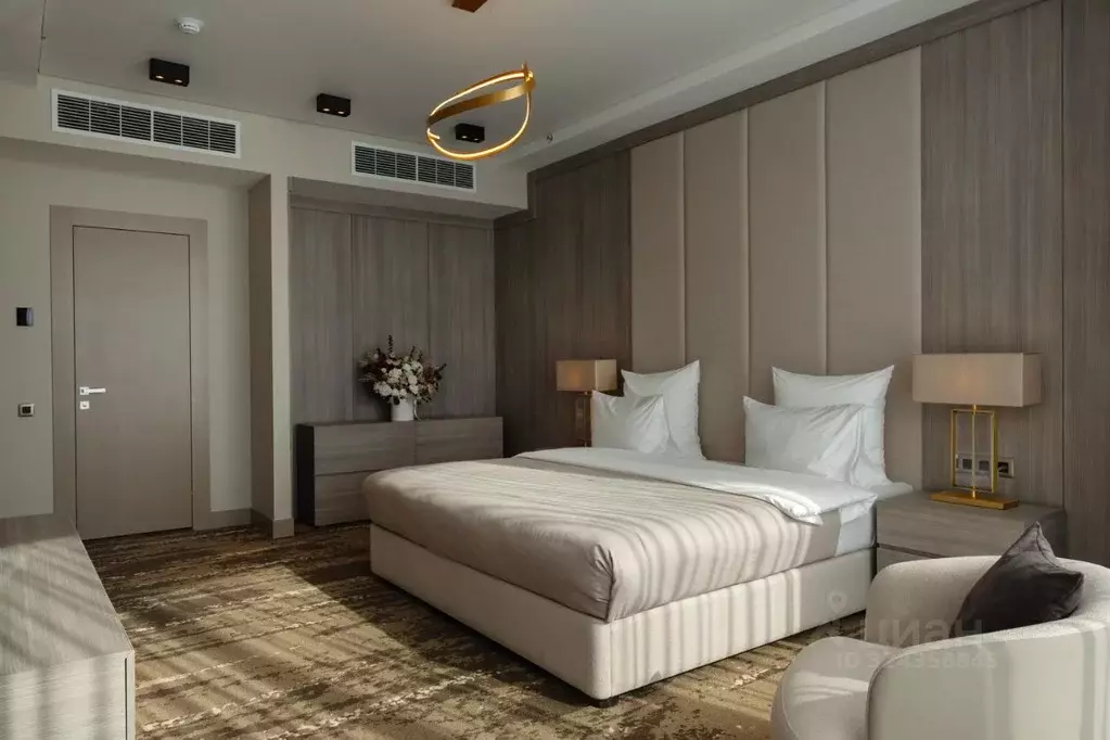 Комната Татарстан, Казань ул. Фатыха Амирхана, 1И (106.0 м) - Фото 1